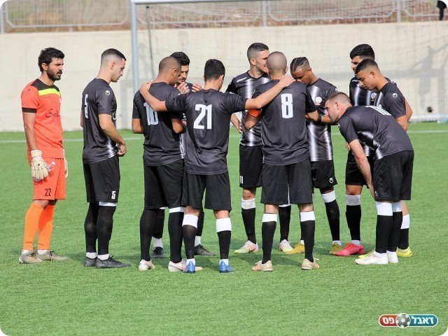 שחקני כסייפה. ניצחון ראשון (לירן דורף)